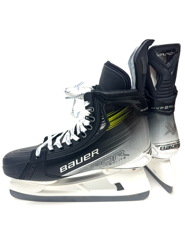Bauer Vapor Hyperlite 2 Skates Size 10.5 Fit 2 w/FLY-TI Blades