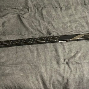 Senior Bauer Nexus 1000 Right Handed Hockey Stick PP28 76 Flex Pro Stock (Used)