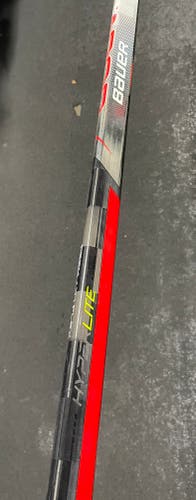 New Bauer Vapor Hyperlite Left Hand 70Flex P28
