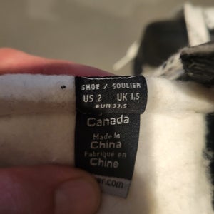 2015 Bauer Supreme One.4 Hockey Skates Regular Width Size 2 (Used)