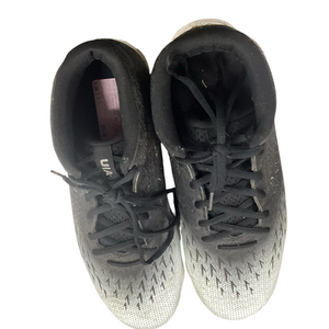 Used Under Armour UIA Adult FB Cleats Black And White Senior 9.5 11613-S000172962