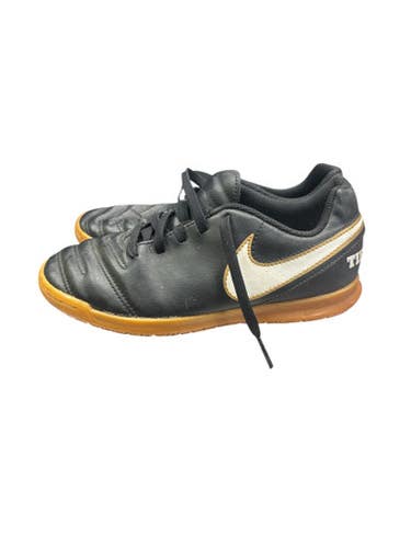 Used Nike Soccer Indoor Shoes Black Junior 02 11863-S000024762
