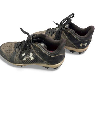 Used Under Armour LEADOFF BB/SB Cleats Black Junior 04.5 11863-S000024658