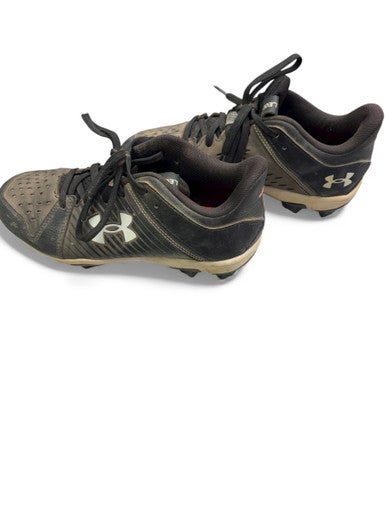 Used Under Armour LEADOFF BB/SB Cleats Black Junior 04.5 11863-S000024658