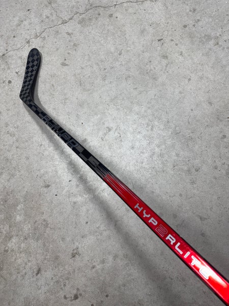 95 Flex P28 Senior Bauer Vapor Hyperlite 2 Right Hand Hockey Stick Pro Stock (USED)