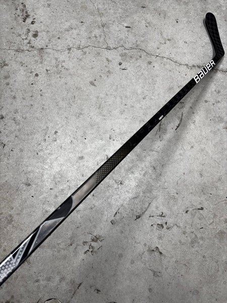 122 Flex P92 Senior Bauer Nexus GeoLeft Hand Pro Stick Hockey Stick (Used)