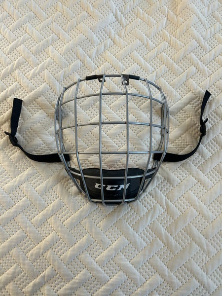 Large CCM FM580 Full Cage (Used)