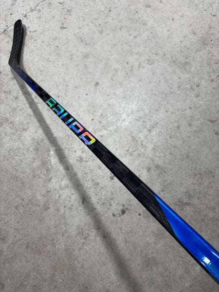 65 Flex P88 Senior Bauer Nexus Sync Right Hand Hockey Stick Pro Stock NHL (Used)