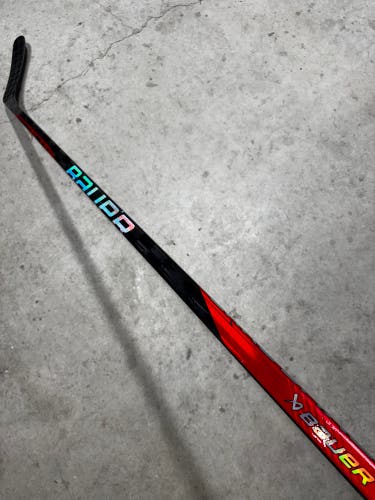 82 Flex P88 Senior Bauer Nexus Sync Right Hand Hockey Stick Pro Stock NHL (Used)