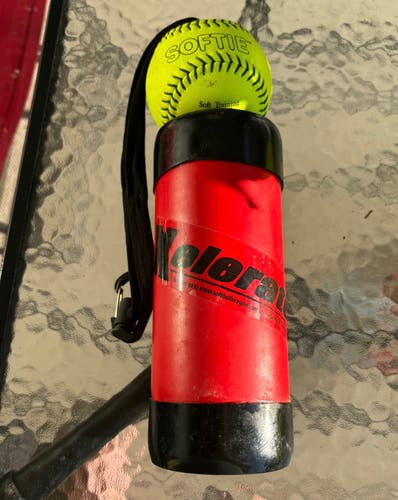 (Used) Xcelerator & 2 lb pitching club