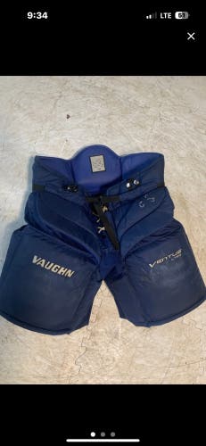 Used Large Vaughn  Ventus lt88 Hockey Goalie Pants