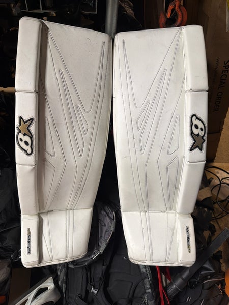 35" Brian's GNETiK 8.0 Goalie Leg Pads (Used)