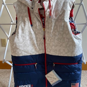 Olympic Team USA Men’s  Large puffy vest