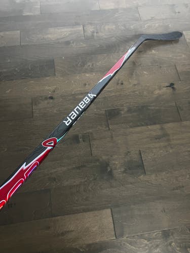 Custom Red Senior Bauer Vapor FlyLite Right Handed Hockey Stick P28 70 Flex (New)