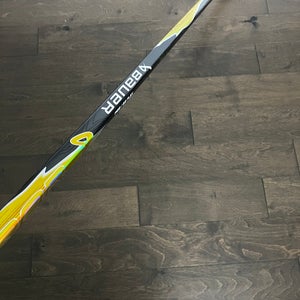 Custom Yellow Senior Bauer Vapor FlyLite Right Handed Hockey Stick P28 70 Flex (New)