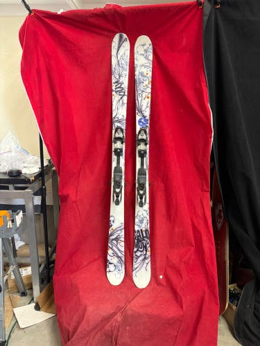Skis: Salomon 164 cm Skis With Bindings (Used)