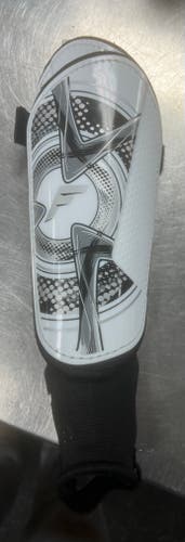 Used Franklin Soccer Shin Guards Junior White LG 11497-S000154167