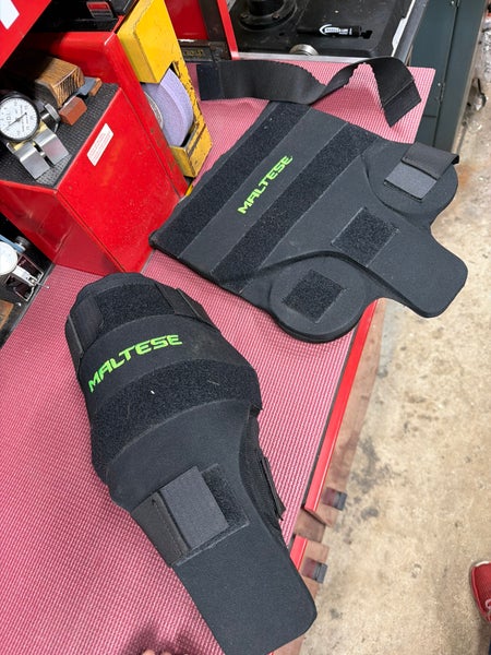 Maltese Goalie Knee Pads Gel Pro Custom