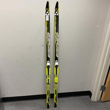 Used Fischer RCS SPRINT CROWN Boys XC Ski/Binding Black And Yellow 150 cm 11855-S000195649