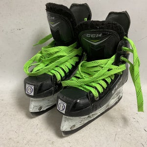 Used CCM RIBCOR TITANIUM Junior Hockey Skate Junior 01.5 11855-S000195546