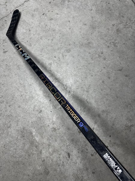 85 Flex P88 Senior CCM RibCor Trigger 9 Pro Right Hand Hockey Stick Pro Stock NHL (Used)