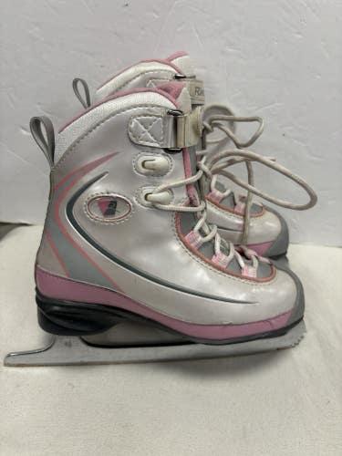 Girls Size 2 Pink Riedell Figure Ice Skates