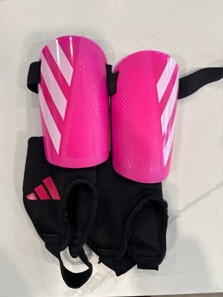 Unisex XS Adidas Shin Guards (New)