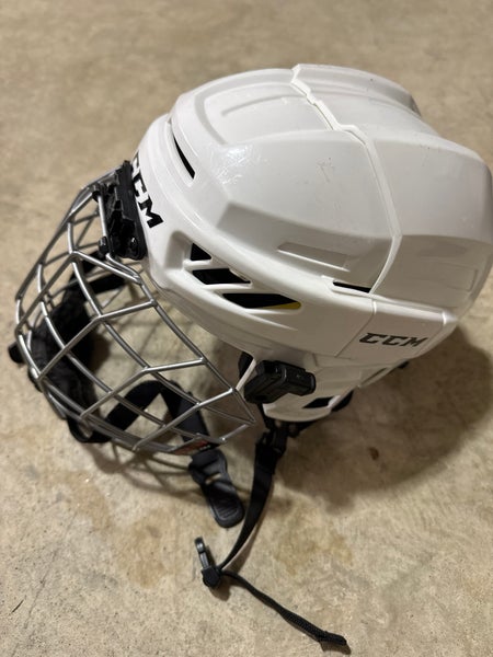 Youth CCM FitLite 3DS Helmet (Used)