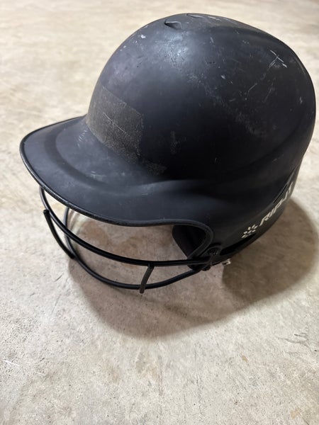 Small / Medium Rip It Vision Classic Batting Helmet (Used)