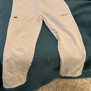 White Women's Adult Medium Ski Pants (Used)