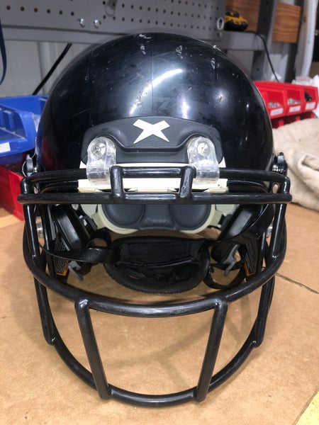 USED XENITH X2E+ YOUTH FOOTBALL HELMET - LARGE - BLACK