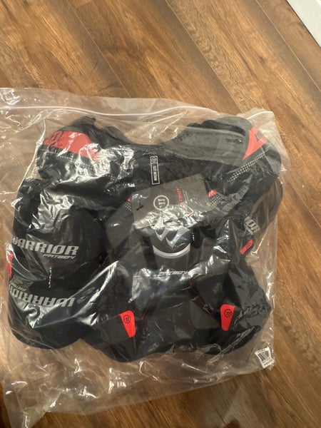 Medium Adult Warrior Fatboy Shoulder Pads (New)