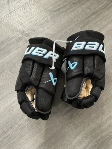 Utah hockey club Bauer Vapor Hyperlite Gloves 14" Pro Stock (Used)