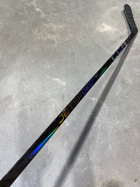 CCM JETSPEED FT7 PRO, Pro Stock Hockey Stick Grip P90M 100 Flex Left 8228