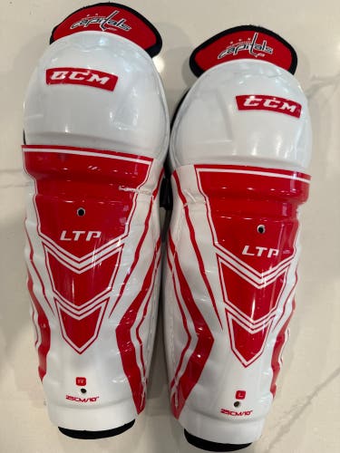 Youth CCM LTP 10" Shin Pads Pro Stock (Used)