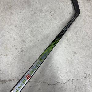 65 Flex P92 Senior Bauer Vapor Hyperlite 2 Left Hand Hockey Stick Pro Stock NHL (Used)