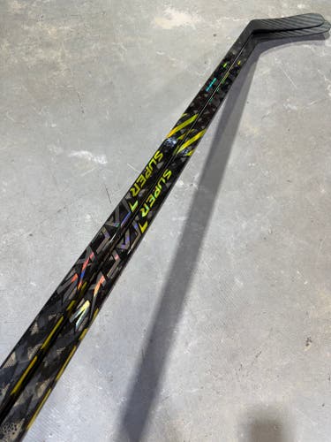 New 2 Pack CCM SUPER TACKS AS4 PRO, Pro Stock Hockey Stick Grip P90M 100 Flex Right JONES 8239