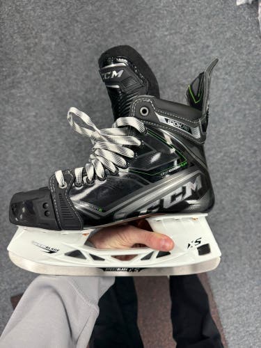 CCM Ribcor 100k Pro Hockey Skates Regular Width (New) See Description