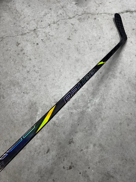 77 Flex P92 Senior Bauer Tracer Left Hand Hockey Stick Pro Stock NHL (Restored)