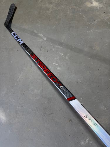 CCM JETSPEED FT6 PRO, Pro Stock Hockey Stick Grip P90M 85 Flex Right 8240