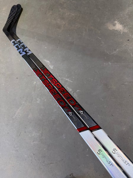 CCM JETSPEED FT6 PRO 2 PACK Pro Stock Hockey Stick Grip P90T 85 Flex Right 8251