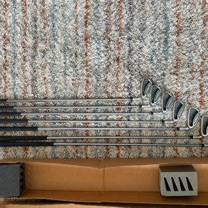 Men's 2004 TaylorMade Rac CGB Right Handed Iron Set Stiff Flex (New)