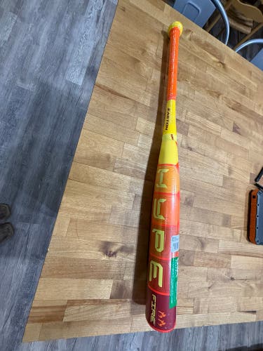 2025 Easton Hype Fire Composite USABat Certified Bat (-5) 25 oz 30" (New)