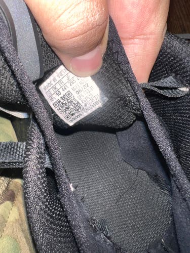 Men's Size M 10.5 (W 11.5) Adidas Adizero Scorch (Used)