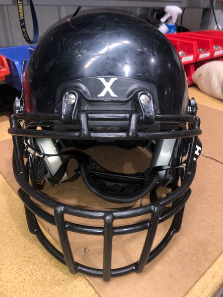 USED XENITH X2E+ YOUTH FOOTBALL HELMET - MEDIUM - BLACK