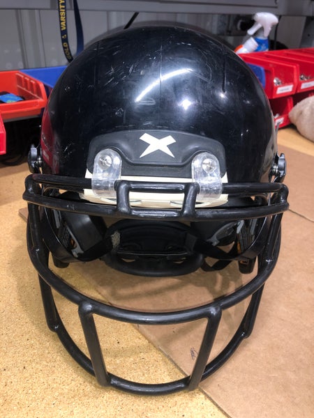 USED XENITH X2E+ YOUTH FOOTBALL HELMET - MEDIUM - BLACK