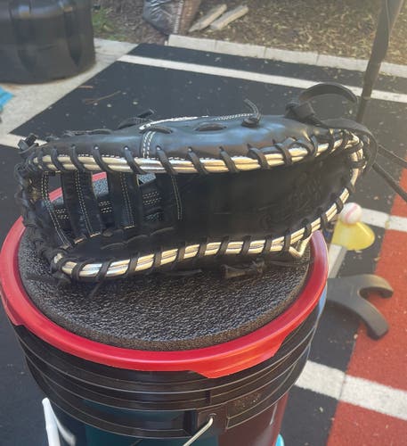 Rawlings Encore RH First Base Baseball Glove 12" (Used)