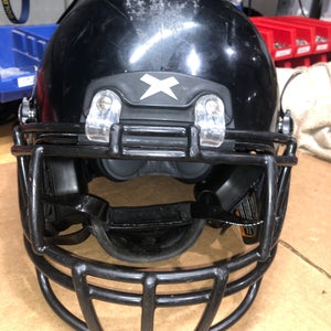 USED XENITH X2E+ YOUTH FOOTBALL HELMET - MEDIUM - BLACK