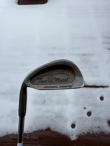 Tour Model III 9-Iron TT Lite Regular Flex Lefty 35.5