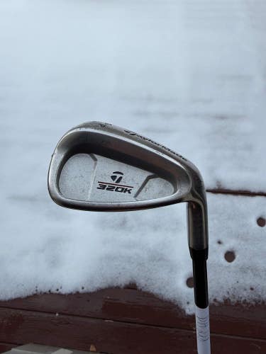 TaylorMade 320K 9-Iron Kids Lite Youth Flex 33.25